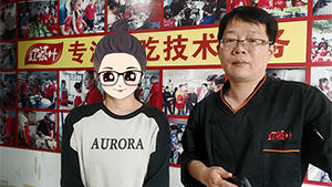 四川美女报名学习螺蛳粉